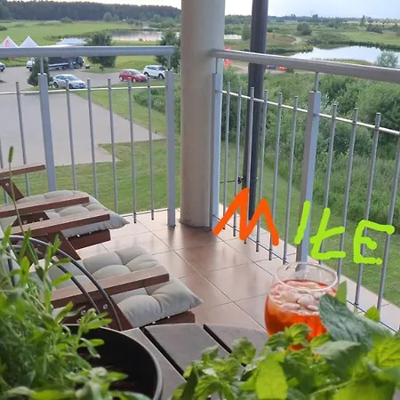 شقة Apartgolf Sobienie Krolewskie Sobienie Szlacheckie