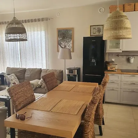 شقة Apartgolf Sobienie Krolewskie *