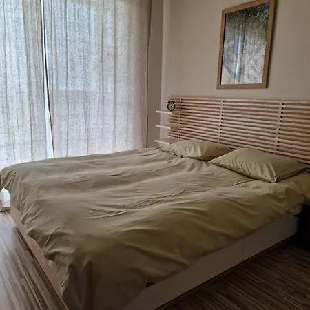 Apartgolf Sobienie Krolewskie アパート Sobienie Szlacheckie