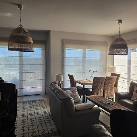 شقة Apartgolf Sobienie Krolewskie *
