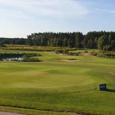 Apartgolf Sobienie Krolewskie شقة