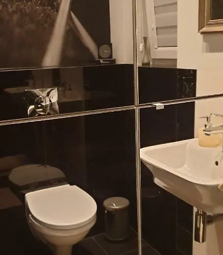 Apartgolf Sobienie Krolewskie Appartement *